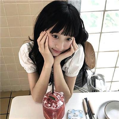 一对对鸳鸯水上漂